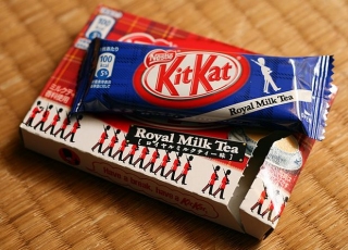 kit-kat-royal-milk-tea